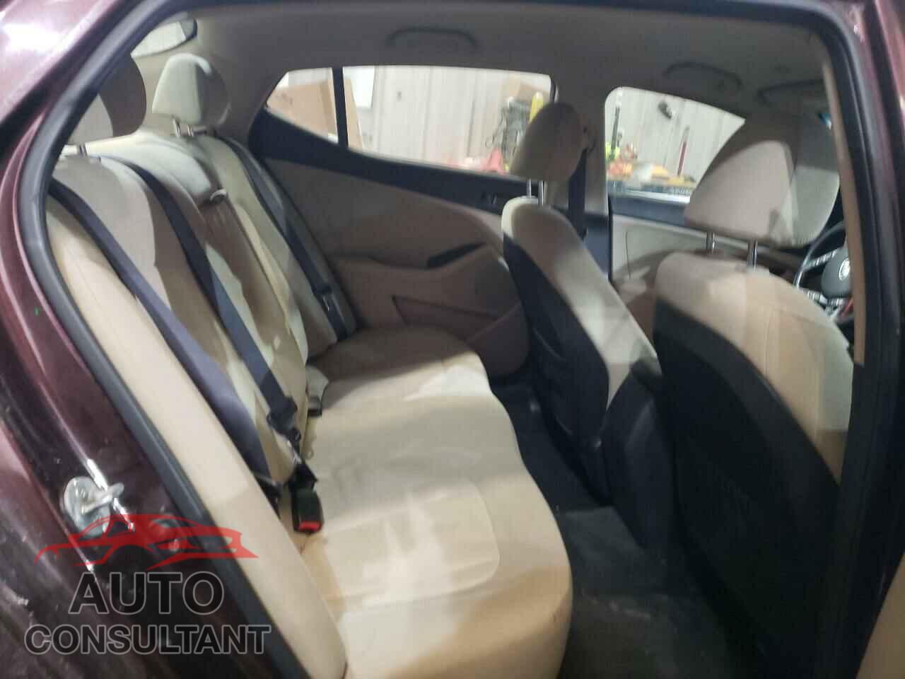 KIA OPTIMA 2011 - KNAGM4A77B5110360