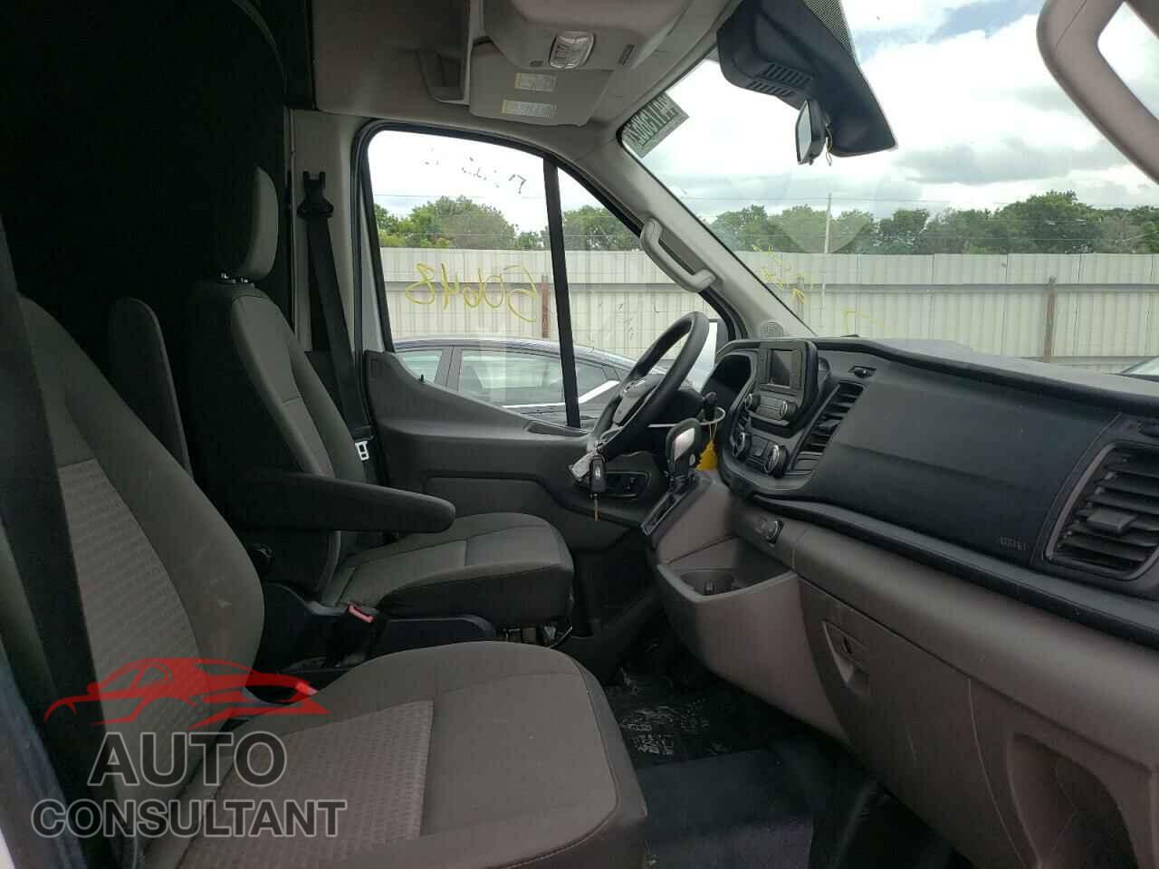 FORD TRANSIT CO 2020 - 1FTBR1C80LKA06928