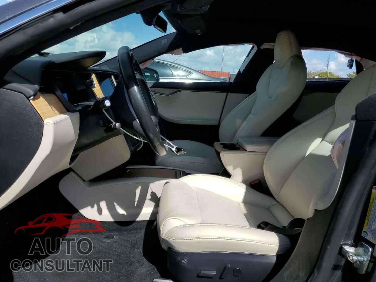TESLA MODEL S 2021 - 5YJSA1E20MF421679