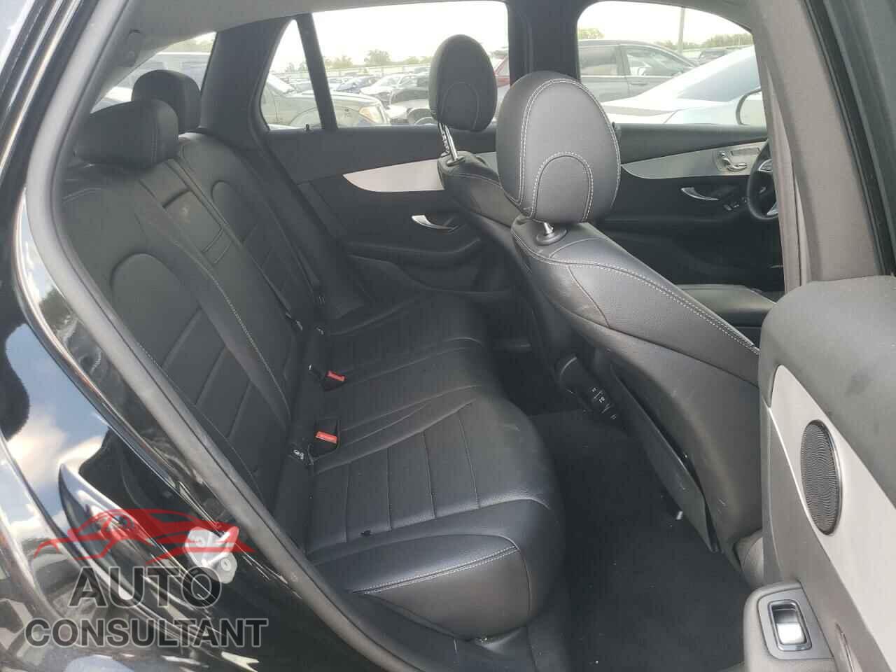 MERCEDES-BENZ GLC-CLASS 2019 - WDC0G4JB0K1005077