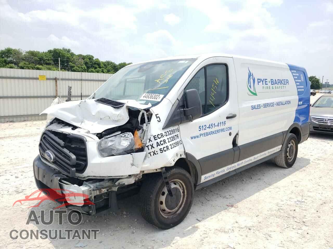 FORD TRANSIT CO 2017 - 1FTYE1ZM6HKA05316