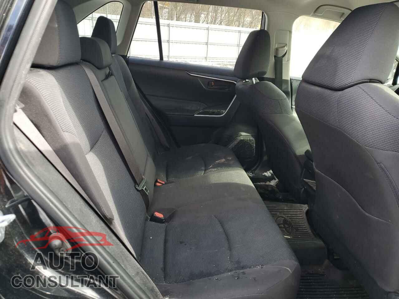 TOYOTA RAV4 2019 - JTMF1RFVXKJ009512