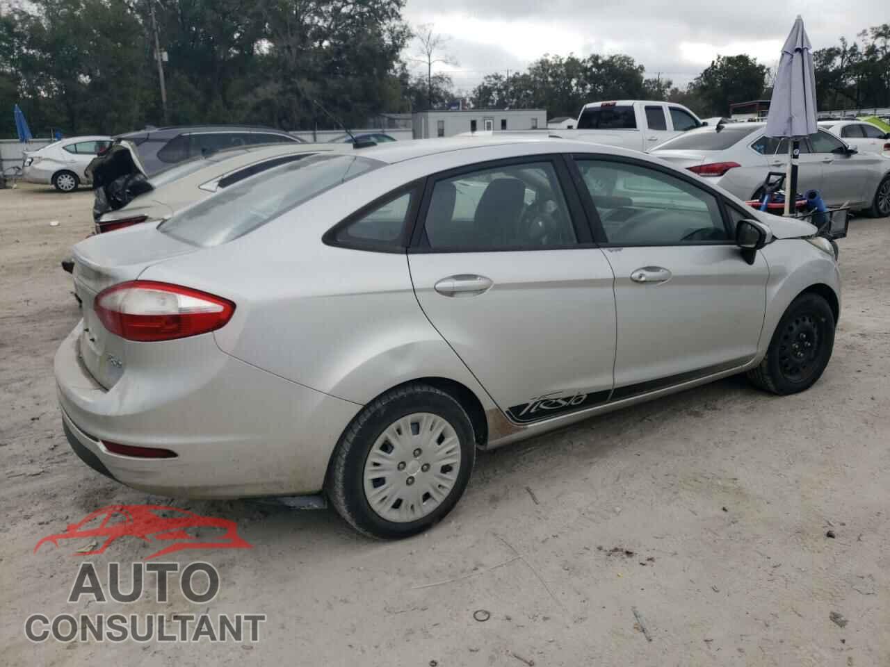 FORD FIESTA 2014 - 3FADP4AJ8EM189485