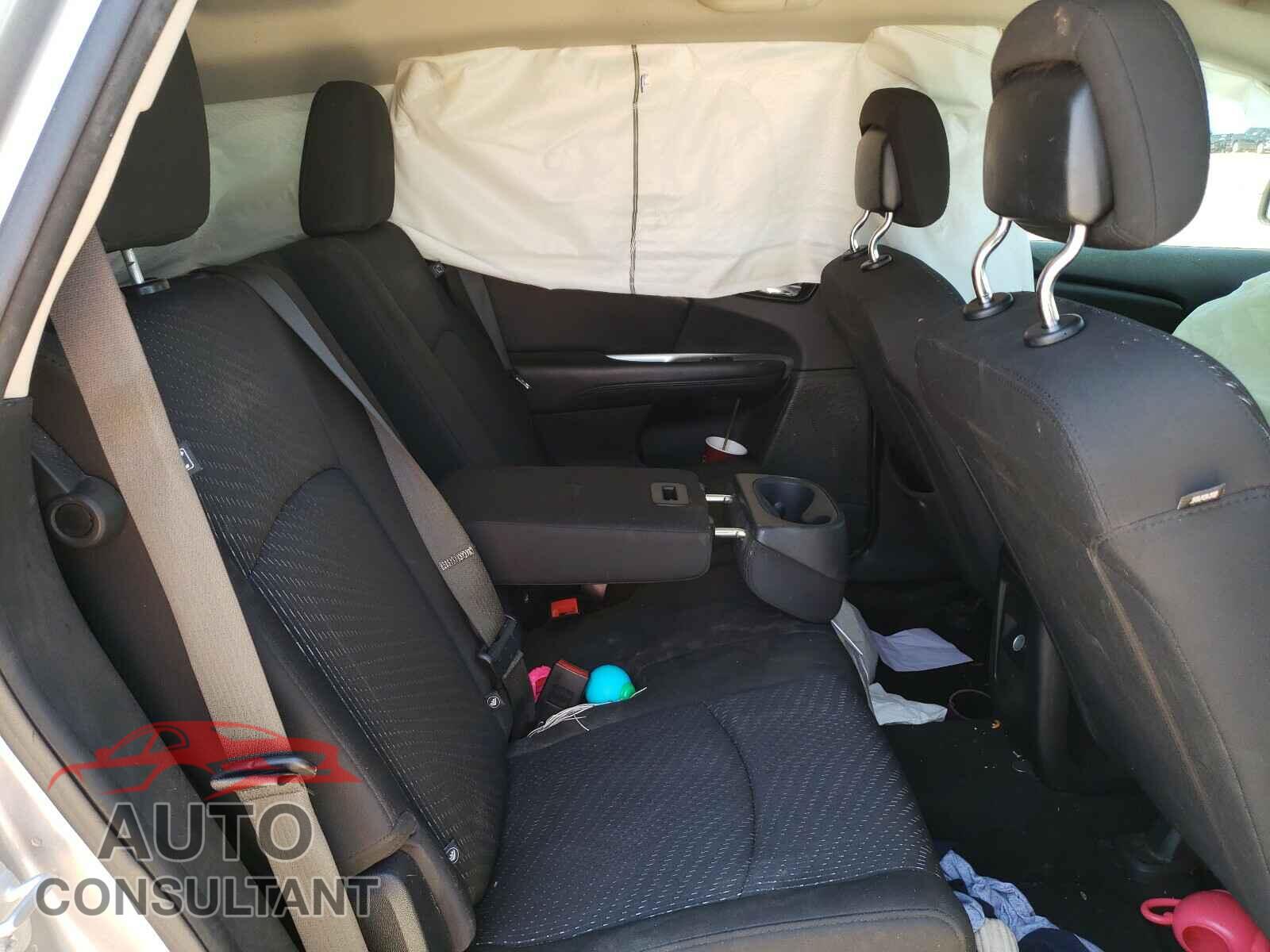DODGE JOURNEY 2018 - 3C4PDCAB8JT309479