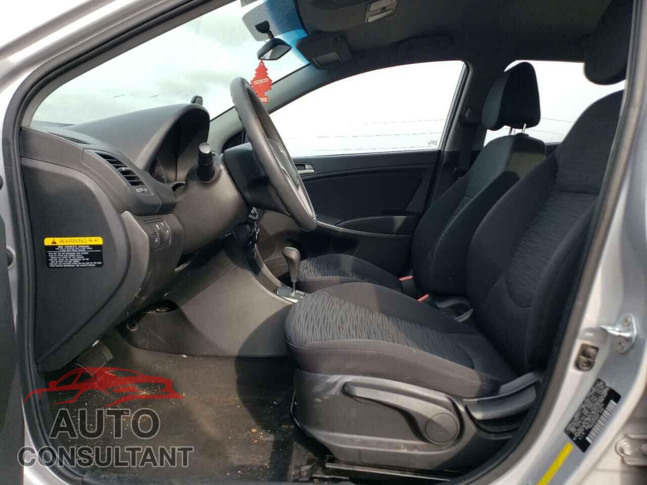 HYUNDAI ACCENT 2017 - KMHCT5AE4HU337332