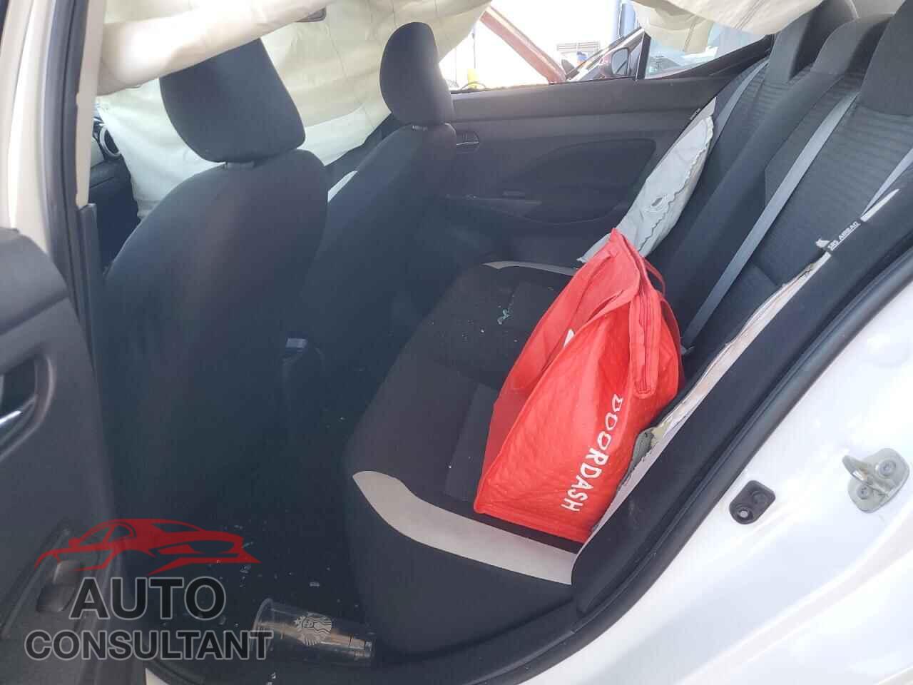 NISSAN VERSA 2021 - 3N1CN8EV4ML868290