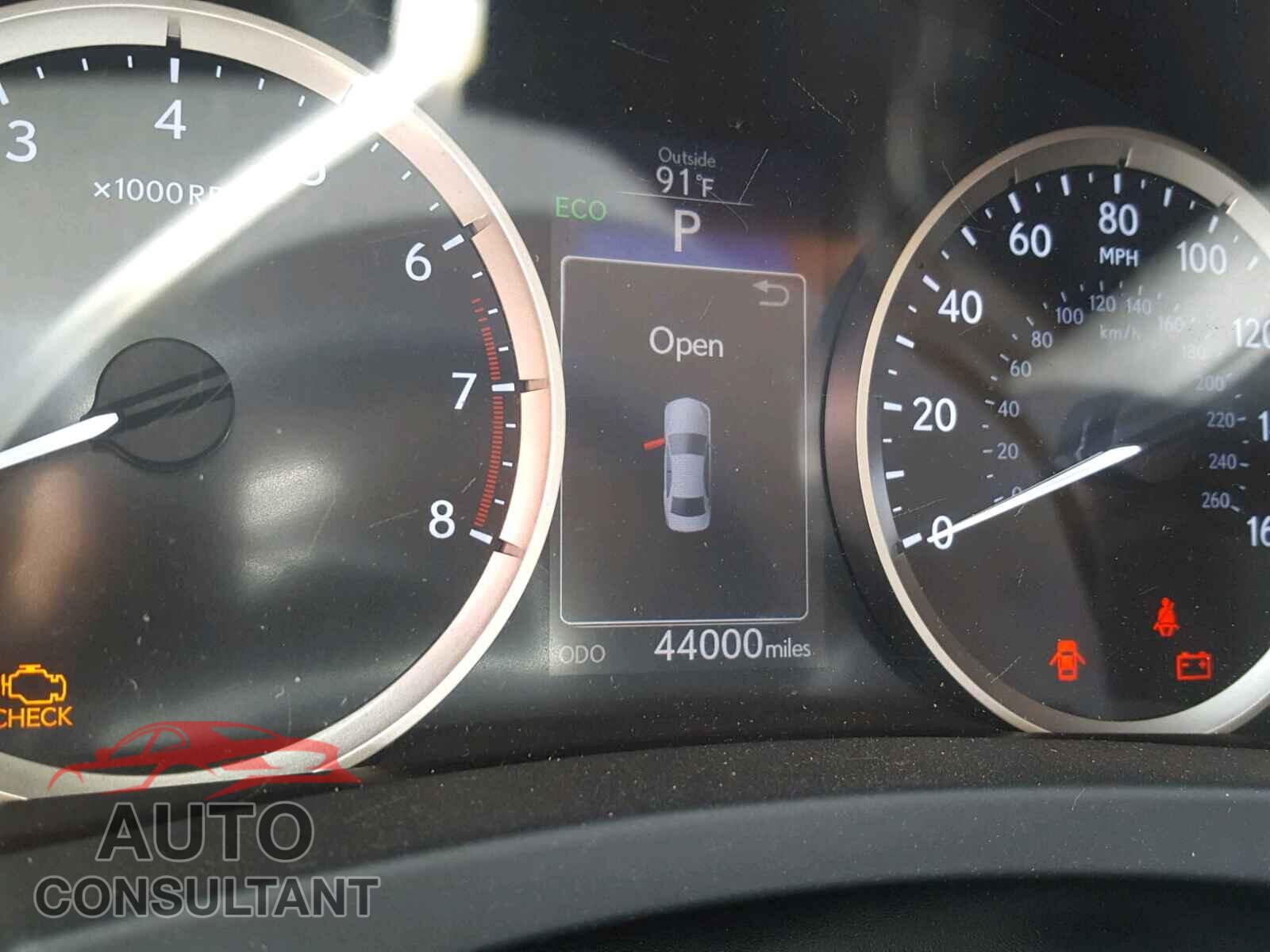 LEXUS IS 250 2015 - JTHBF1D25F5071519
