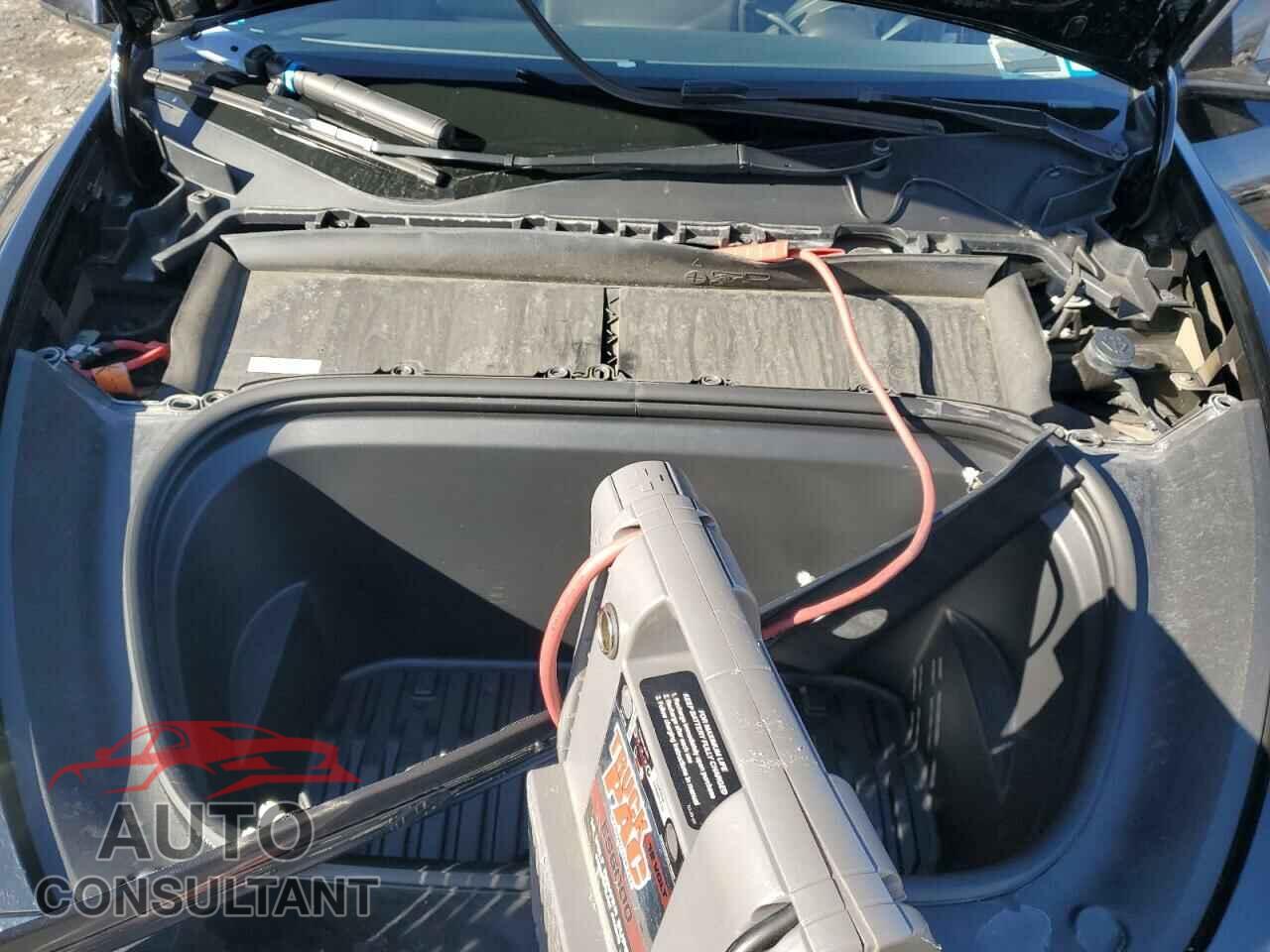 TESLA MODEL Y 2023 - 7SAYGAEE3PF920048