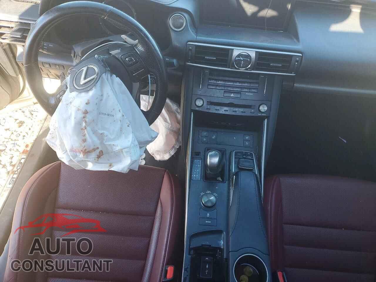 LEXUS IS 2017 - JTHCM1D24H5016444