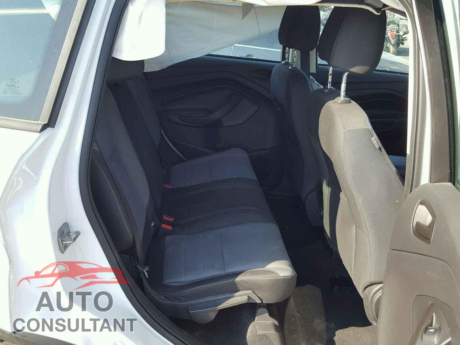 FORD ESCAPE S 2017 - 1FMCU0F74HUA94213