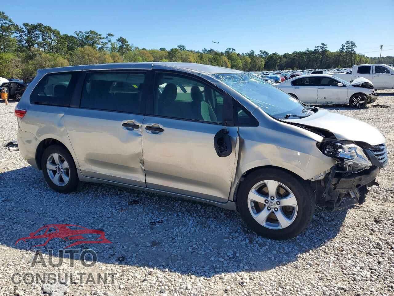 TOYOTA SIENNA 2017 - 5TDZZ3DC9HS792970