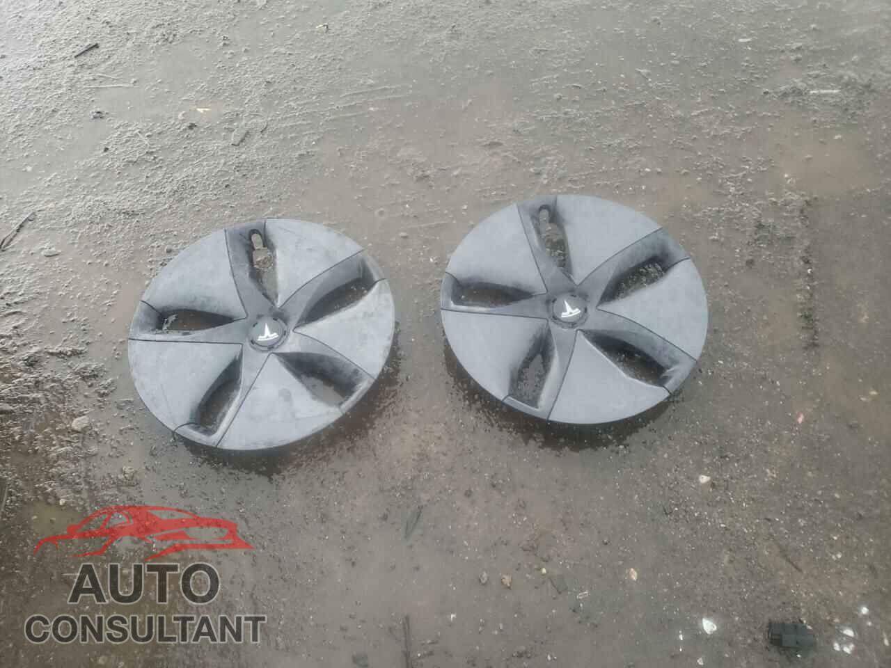 TESLA MODEL 3 2020 - 5YJ3E1EA0LF632881