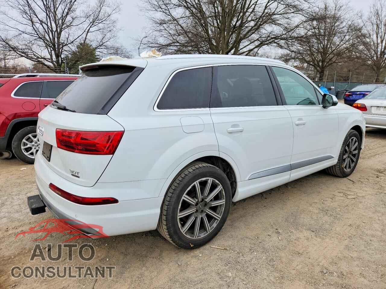 AUDI Q7 2017 - WA1VAAF75HD003021