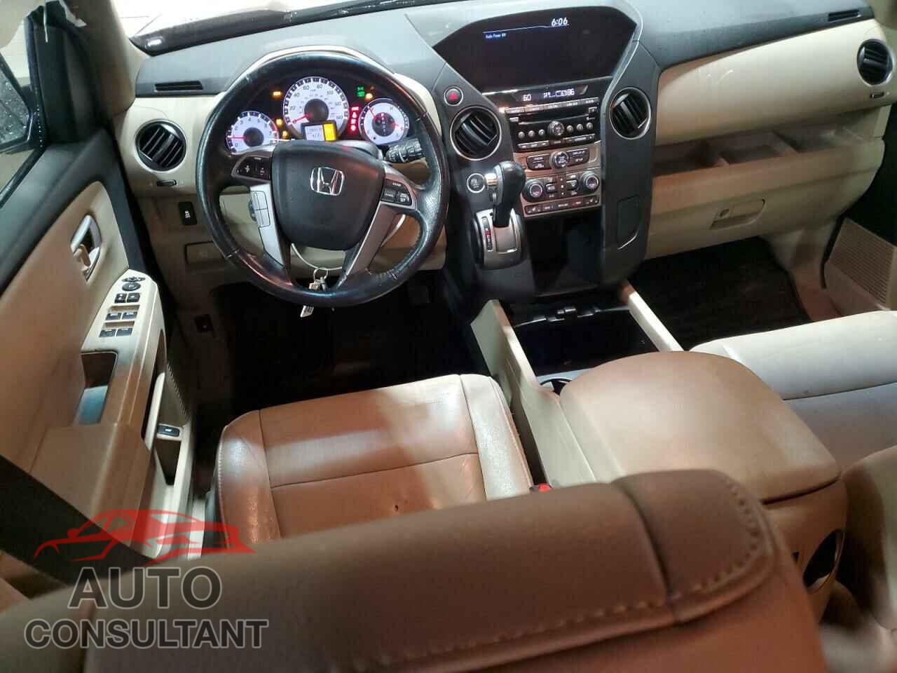 HONDA PILOT 2013 - 5FNYF4H50DB054530