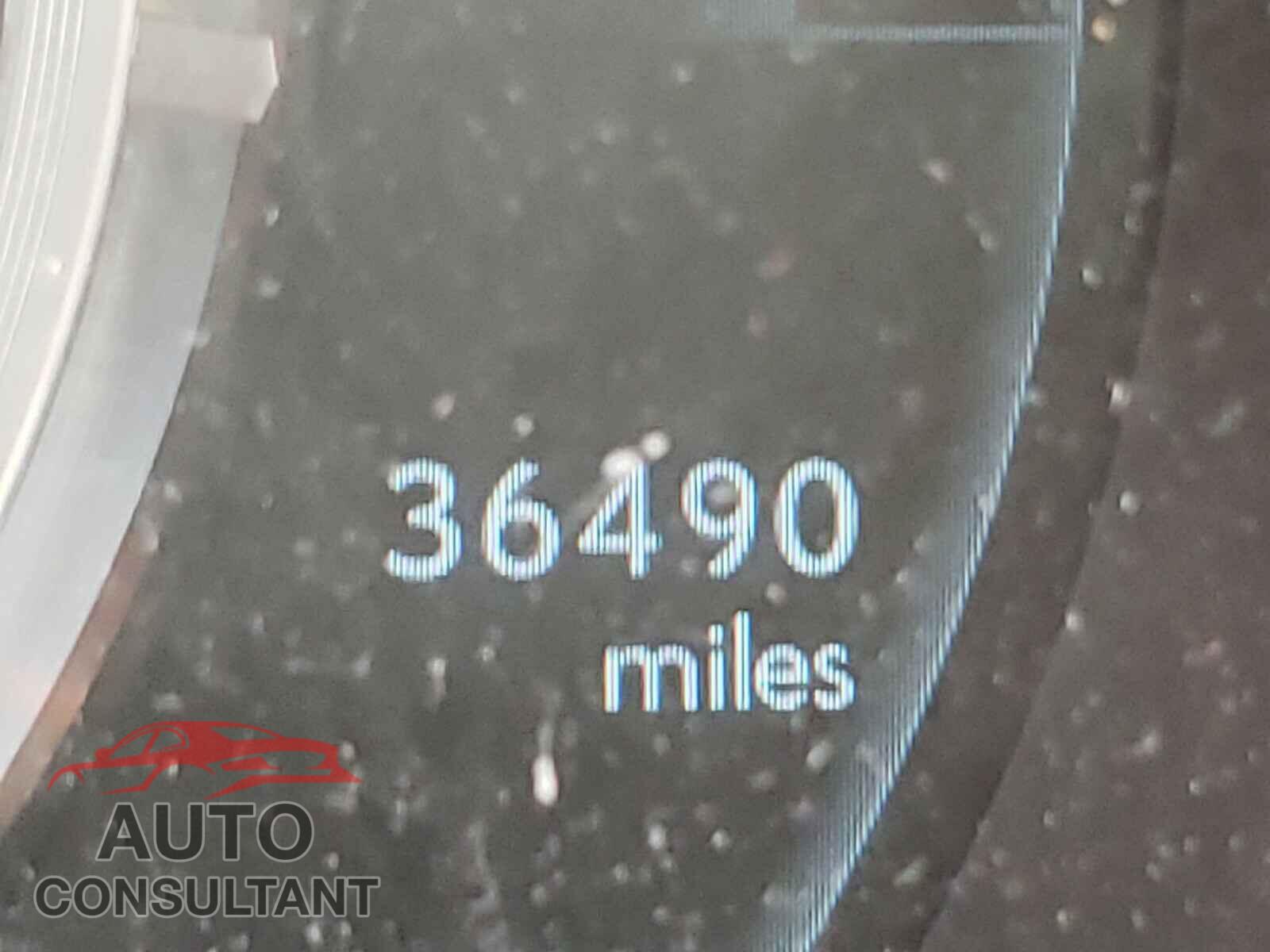 LEXUS IS 2018 - JTHBA1D26J5067129