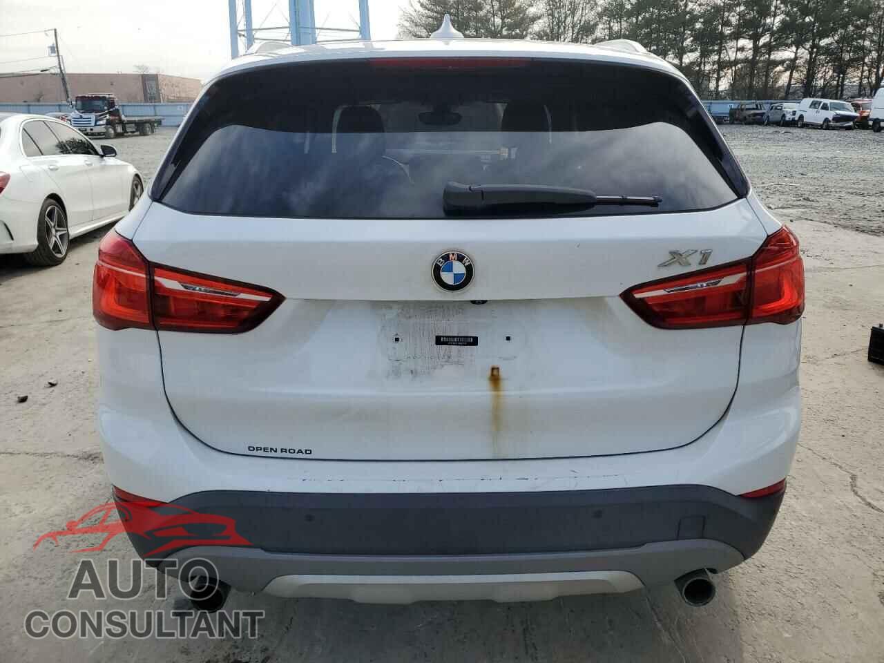 BMW X1 2016 - WBXHT3C31GP884424