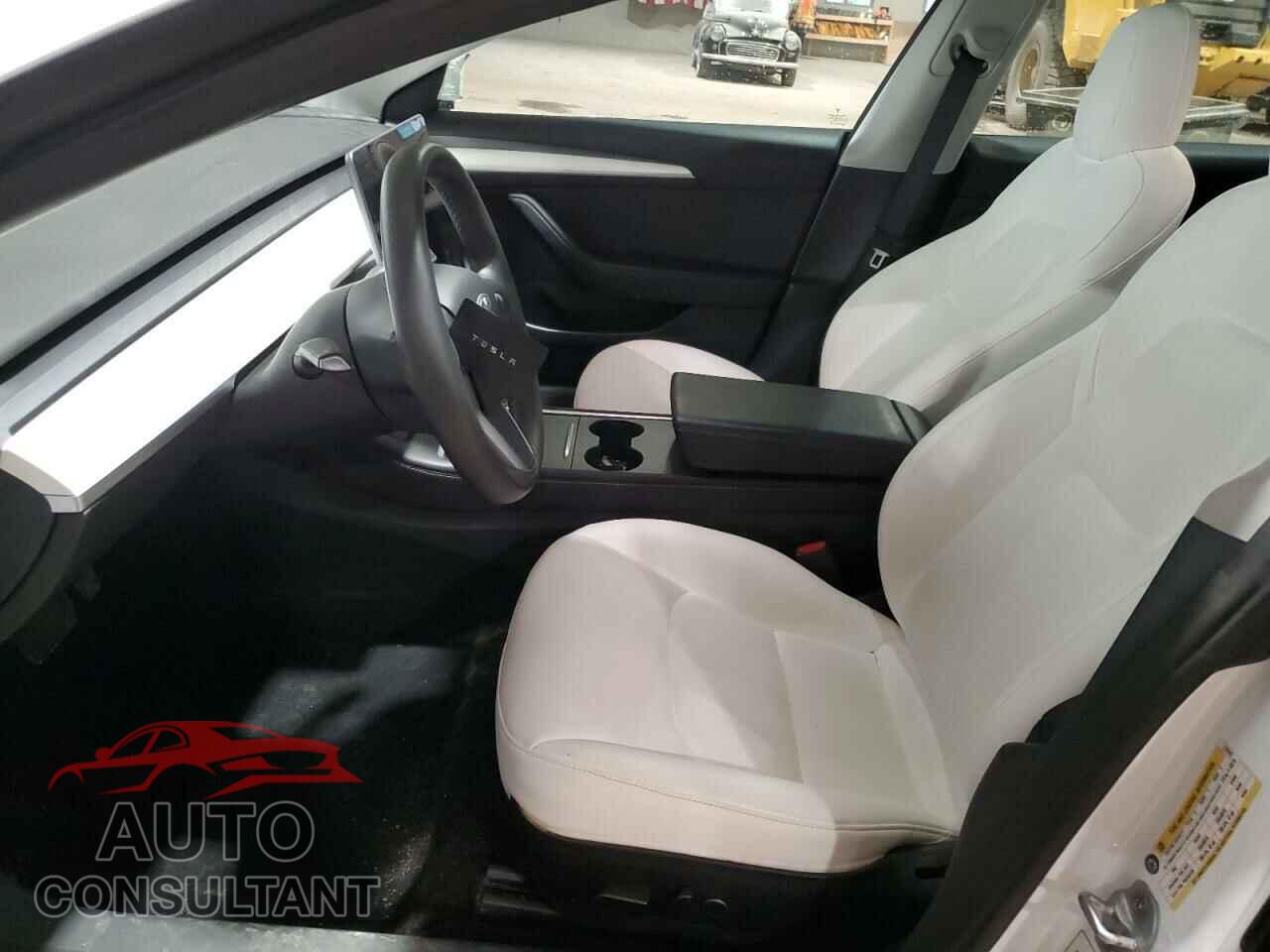 TESLA MODEL 3 2022 - 5YJ3E1EB1NF115245