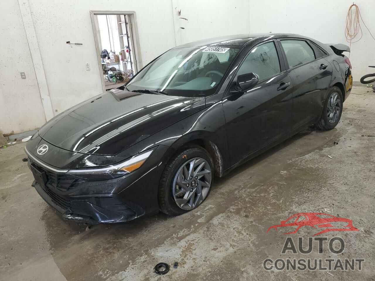 HYUNDAI ELANTRA 2024 - KMHLM4DGXRU654070