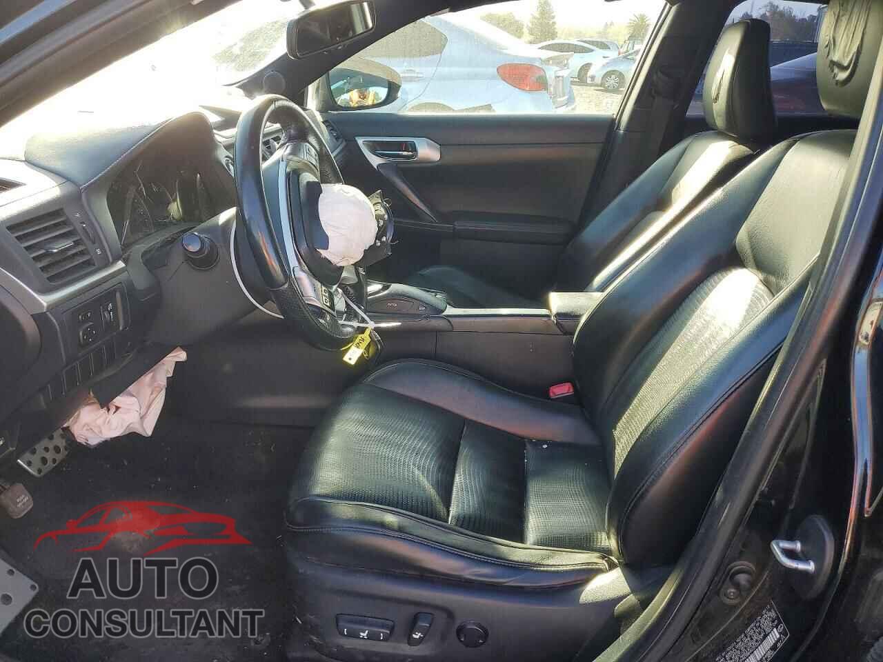 LEXUS CT 200 2012 - JTHKD5BHXC2105617