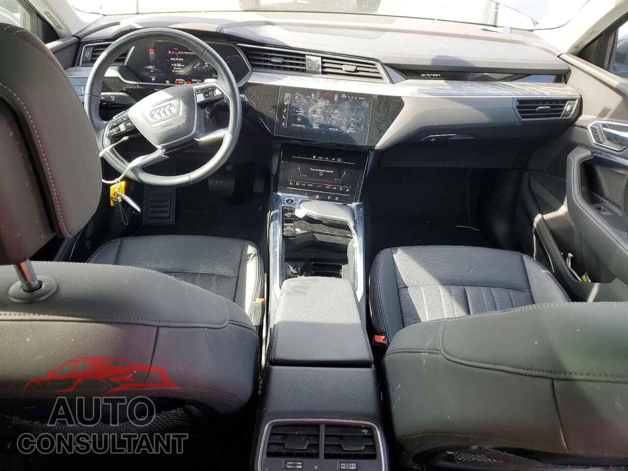 AUDI E-TRON 2022 - WA1LAAGE7NB013299