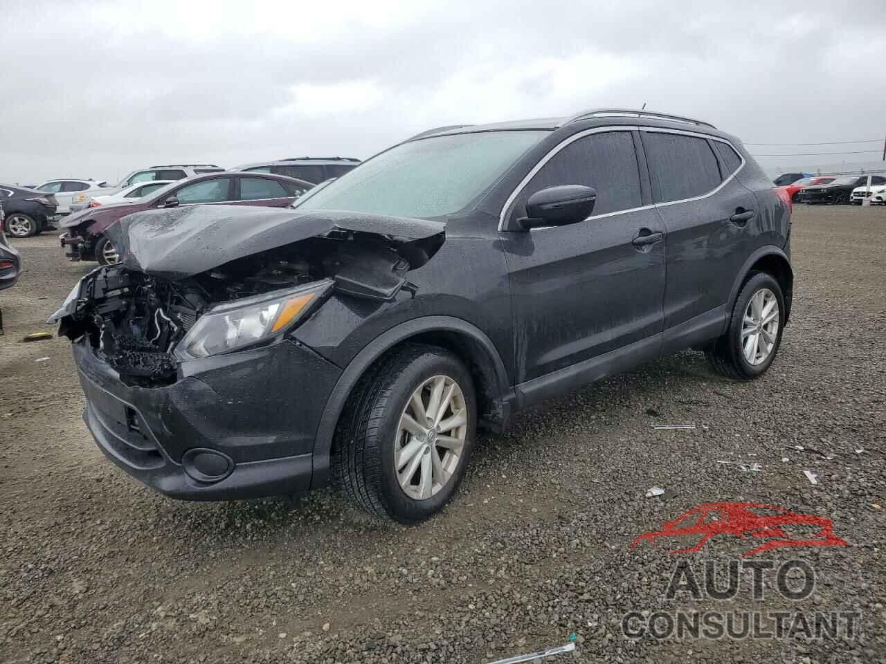 NISSAN ROGUE 2017 - JN1BJ1CP6HW010712