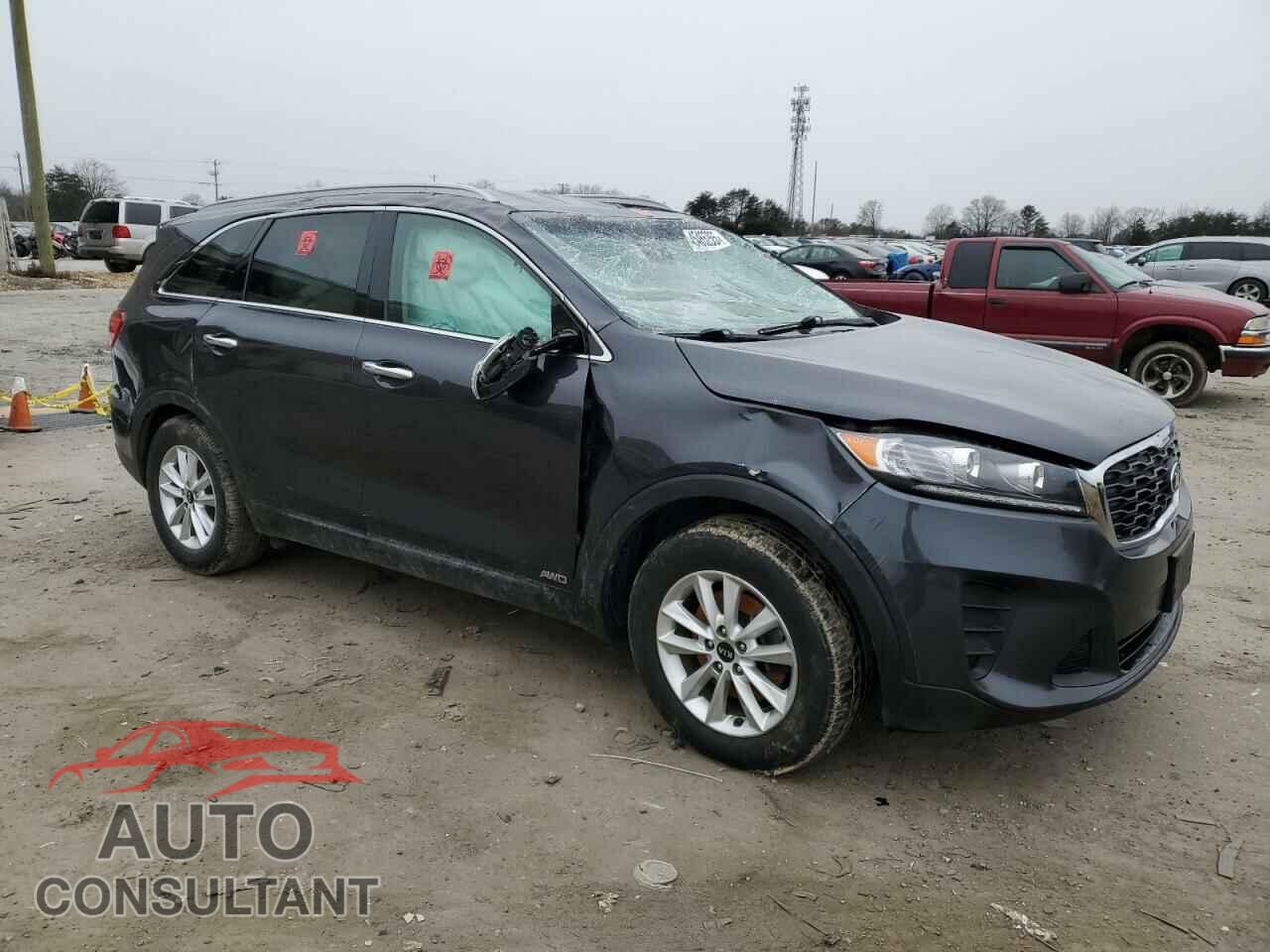 KIA SORENTO 2019 - 5XYPGDA32KG452376