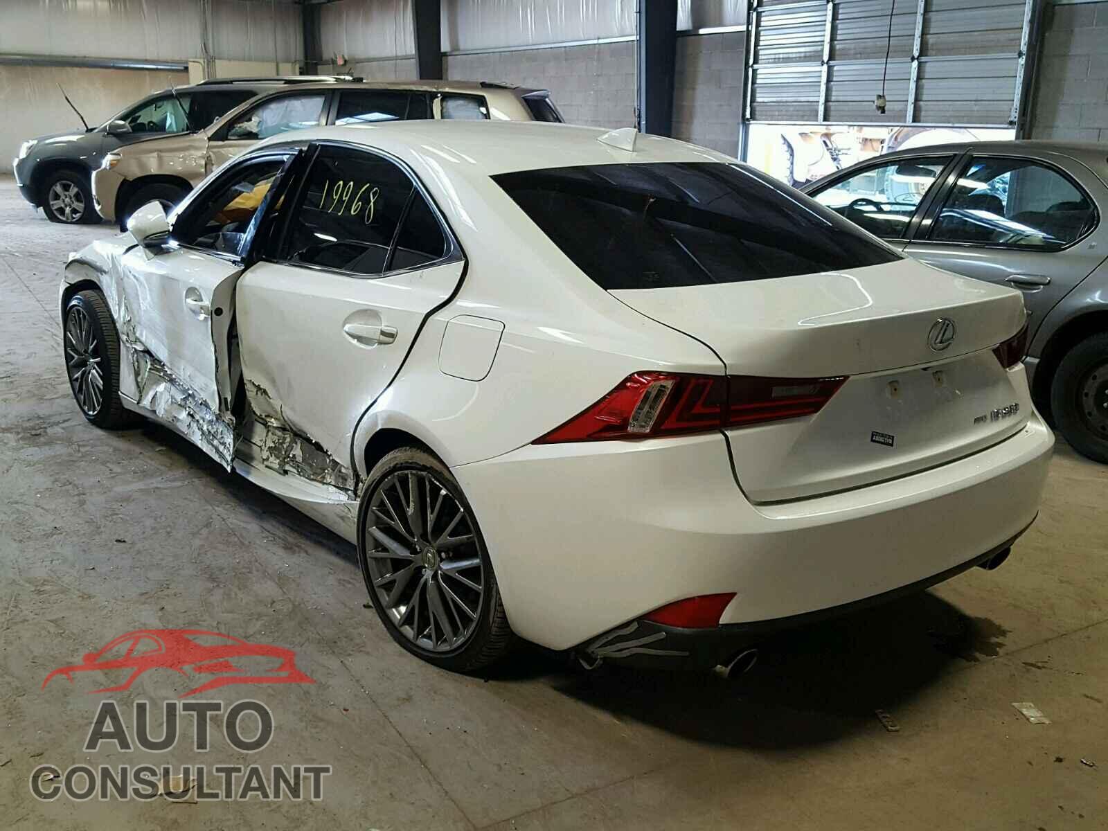 LEXUS IS 250 2015 - JTHCF1D26F5025623