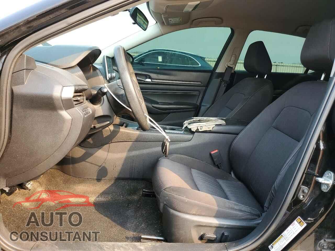 NISSAN ALTIMA 2019 - 1N4BL4BV8KC214435