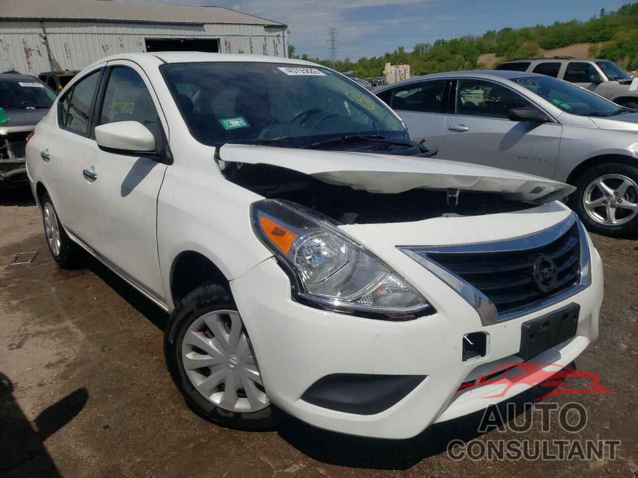 NISSAN VERSA 2017 - 3N1CN7AP4HL864411