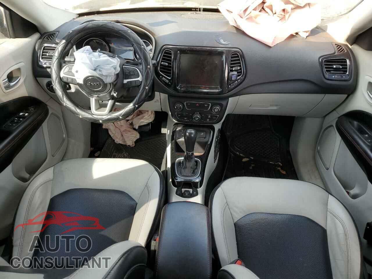 JEEP COMPASS 2020 - 3C4NJCCB5LT140294