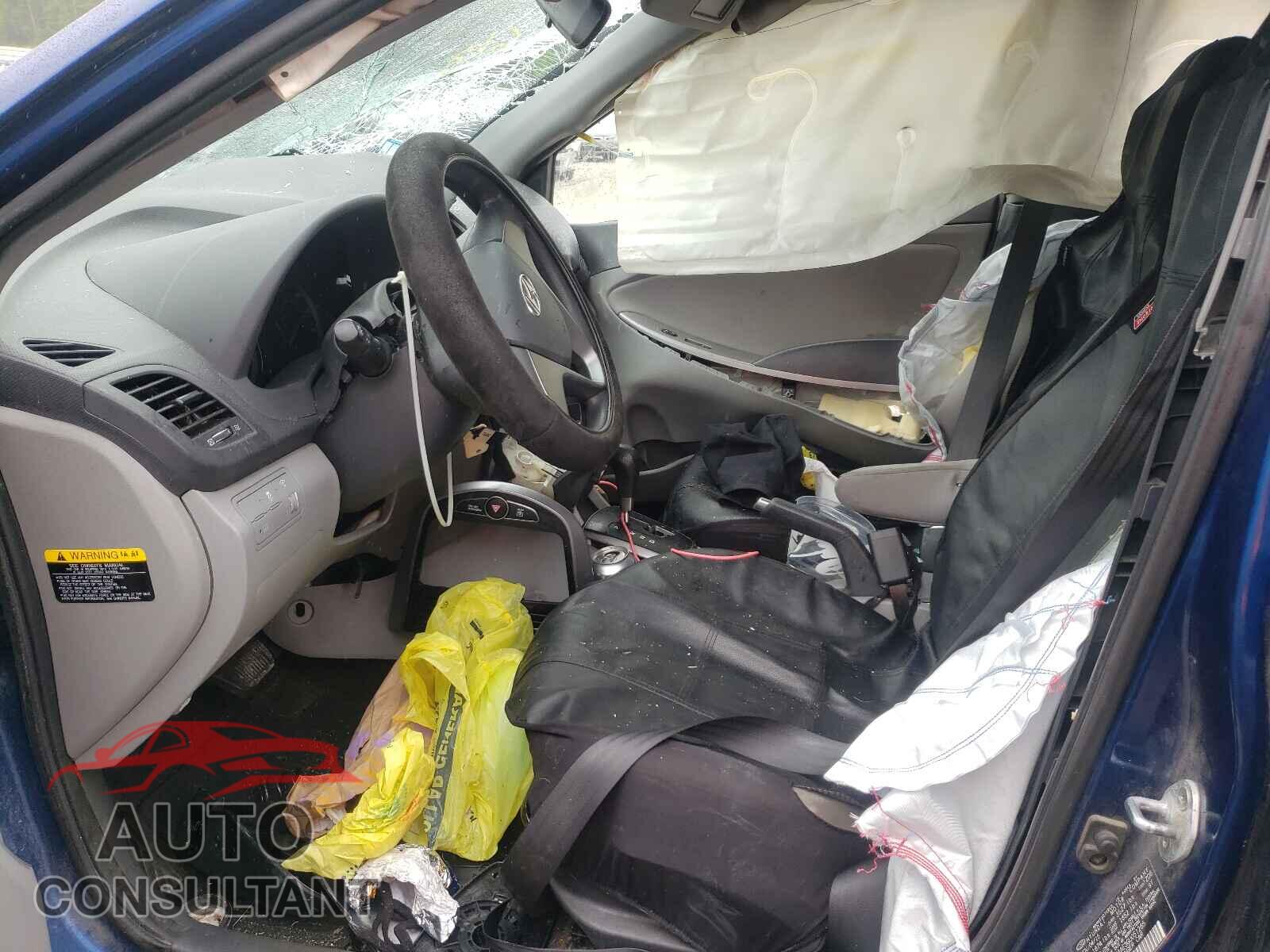 HYUNDAI ACCENT 2016 - KMHCT4AE3GU051285
