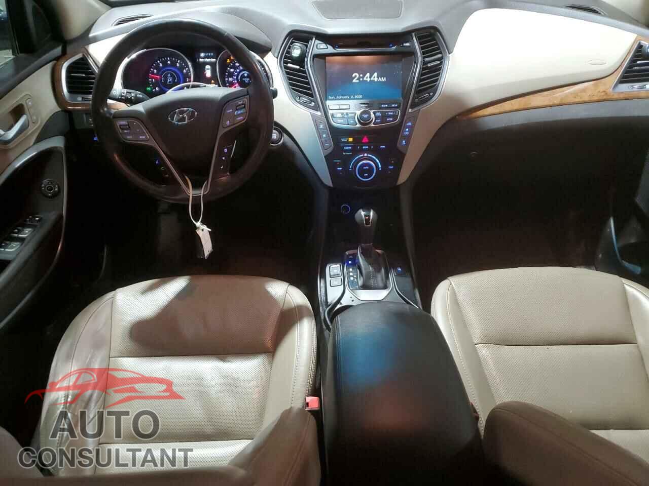 HYUNDAI SANTA FE 2016 - KM8SR4HFXGU130834