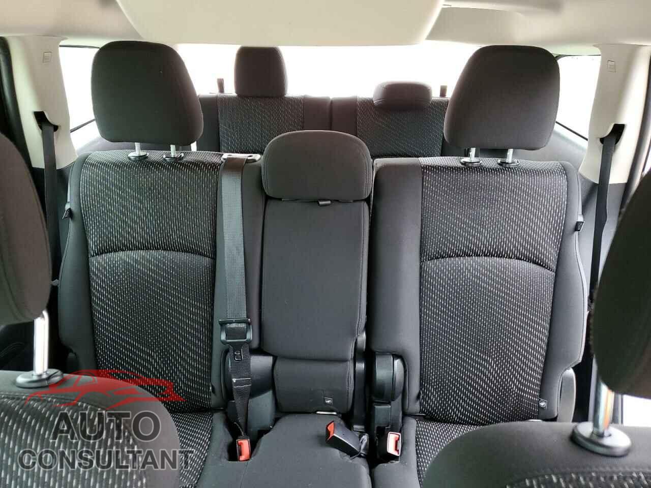 DODGE JOURNEY 2015 - 3C4PDCAB0FT592340