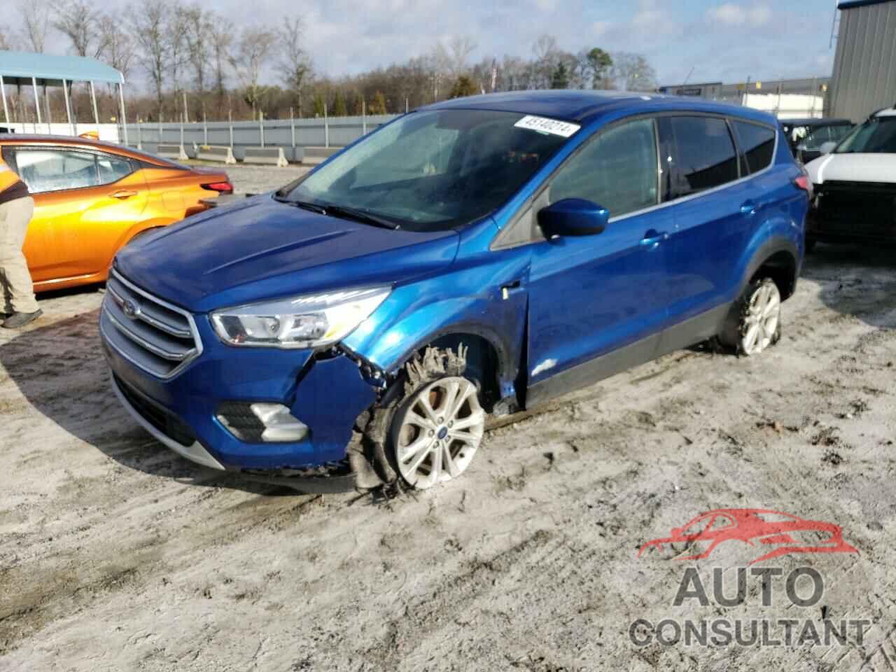 FORD ESCAPE 2017 - 1FMCU0GD2HUC72155