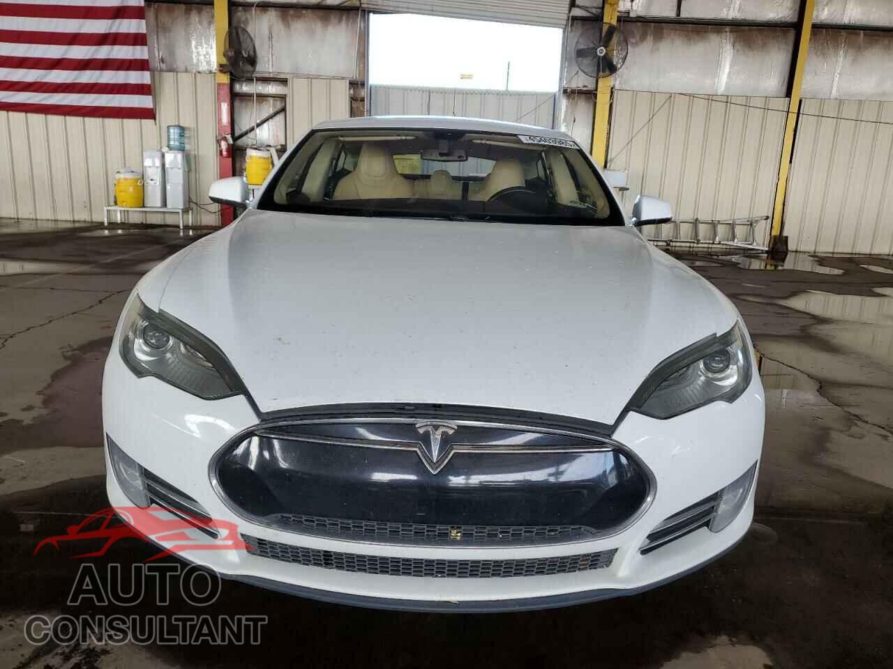 TESLA MODEL S 2014 - 5YJSA1H14EFP46419