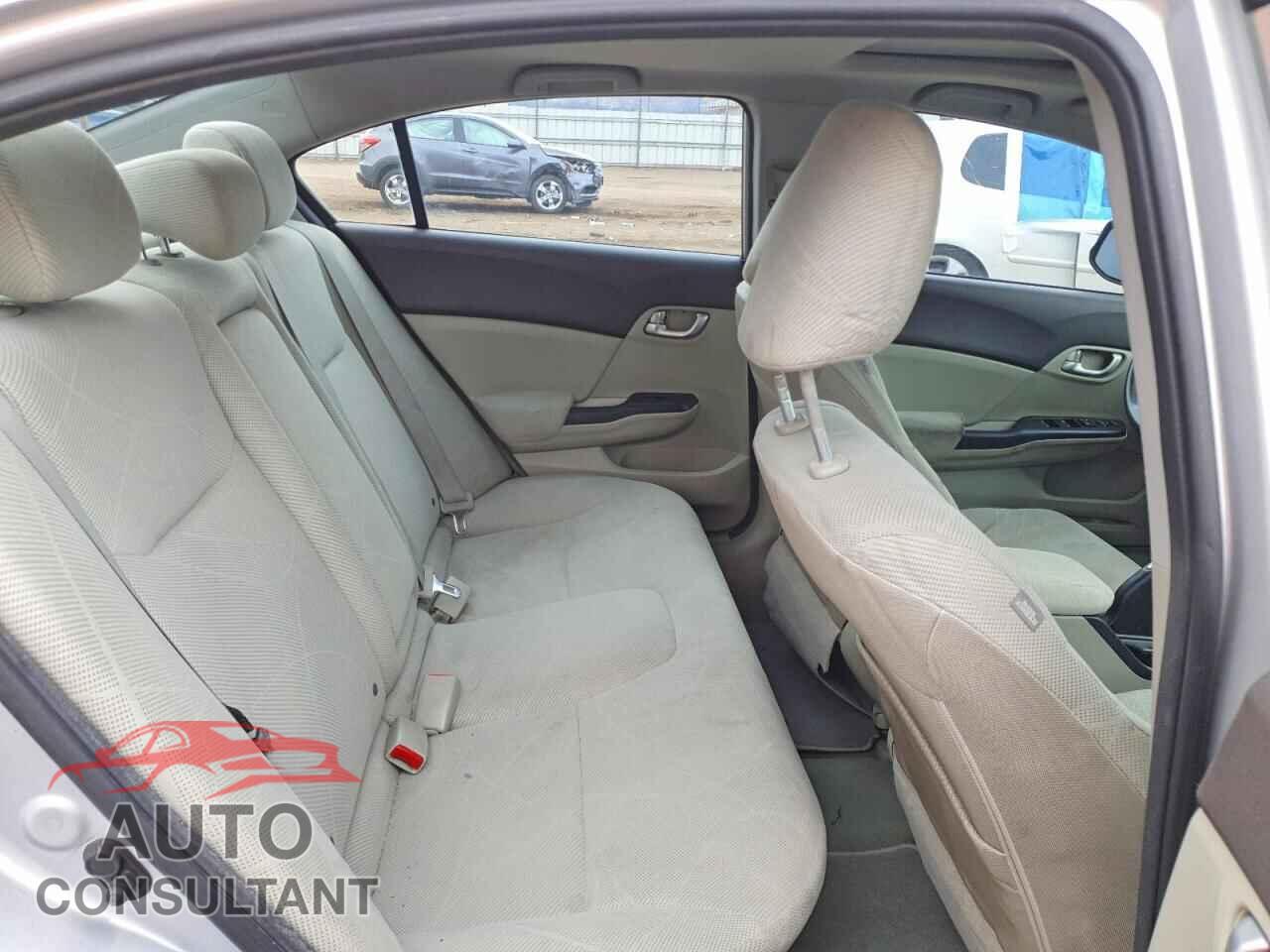 HONDA CIVIC 2012 - 2HGFB2F84CH510429