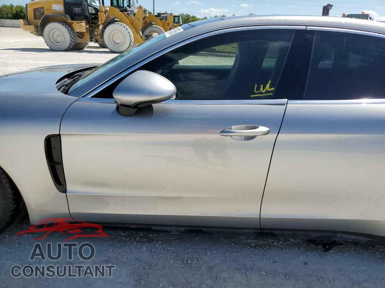 PORSCHE PANAMERA 2018 - WP0AB2A74JL131549