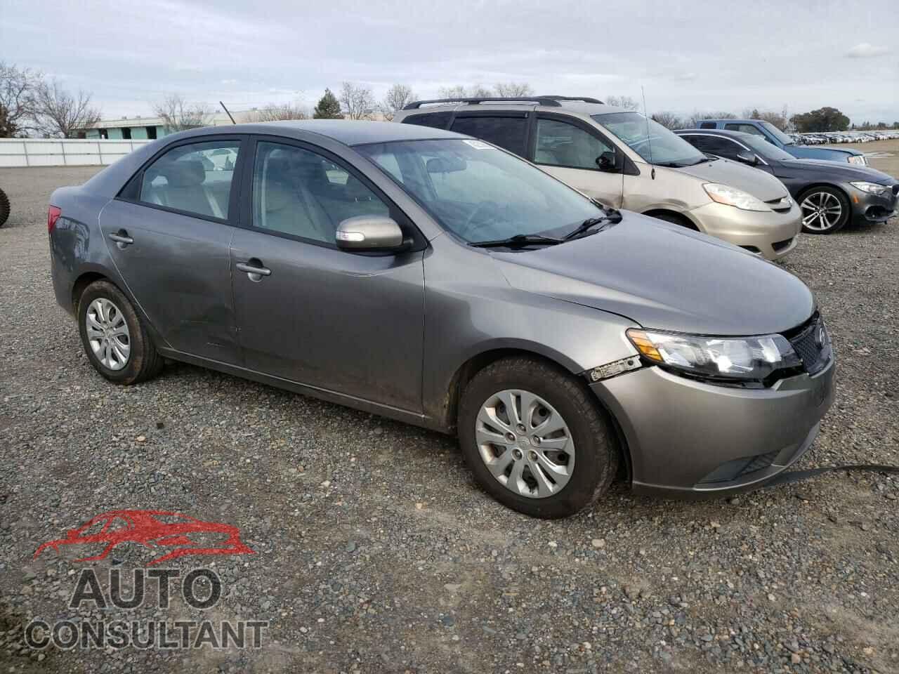 KIA FORTE 2010 - KNAFU4A25A5221195