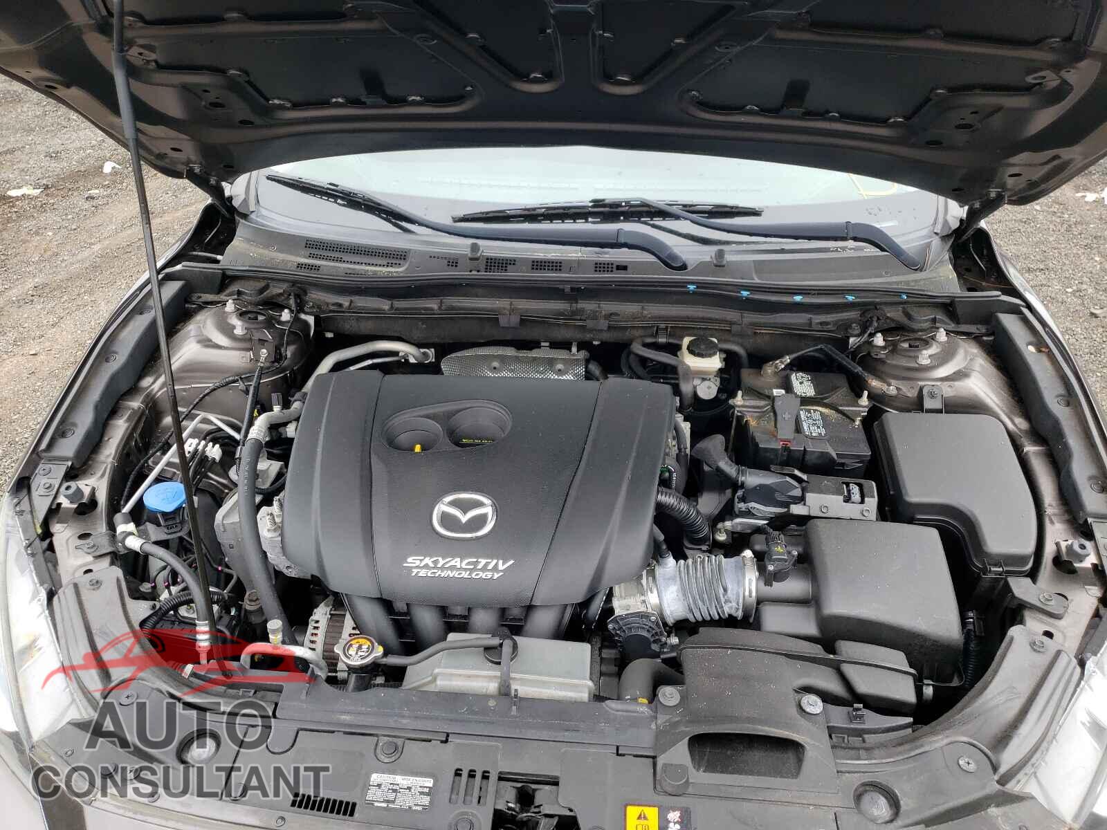 MAZDA 3 2016 - 3MZBM1W72GM276790