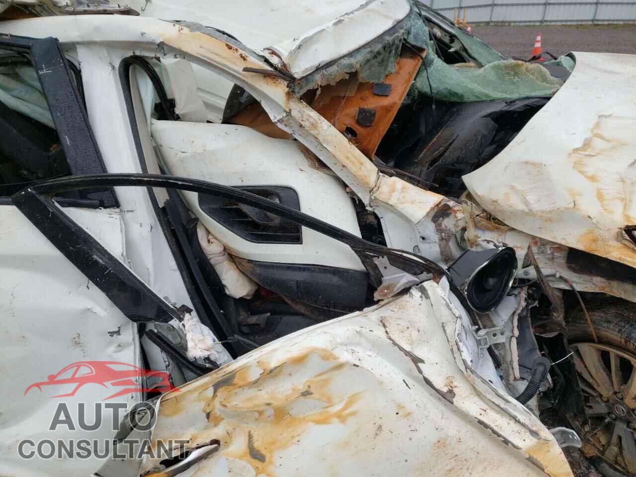 NISSAN PATHFINDER 2019 - 5N1DR2MM9KC623789