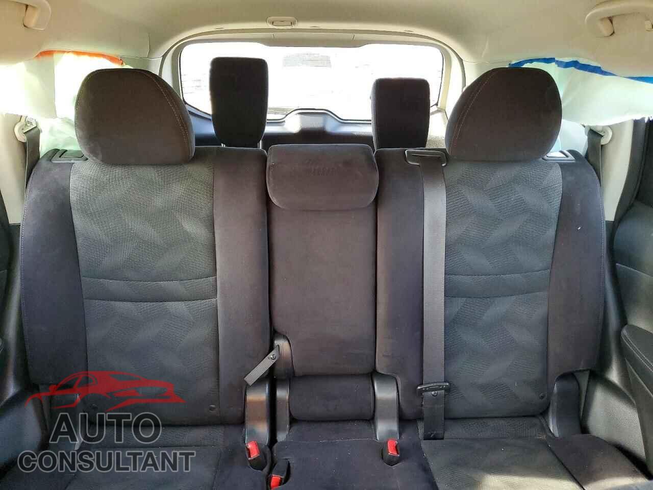 NISSAN ROGUE 2015 - 5N1AT2ML6FC820288