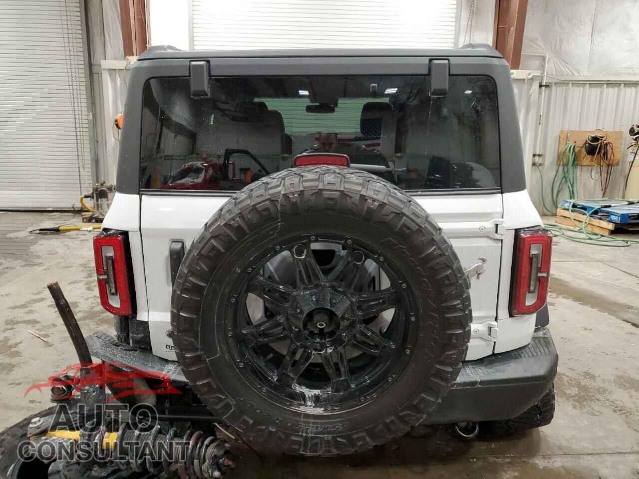 FORD BRONCO 2022 - 1FMEE5DP2NLB30441