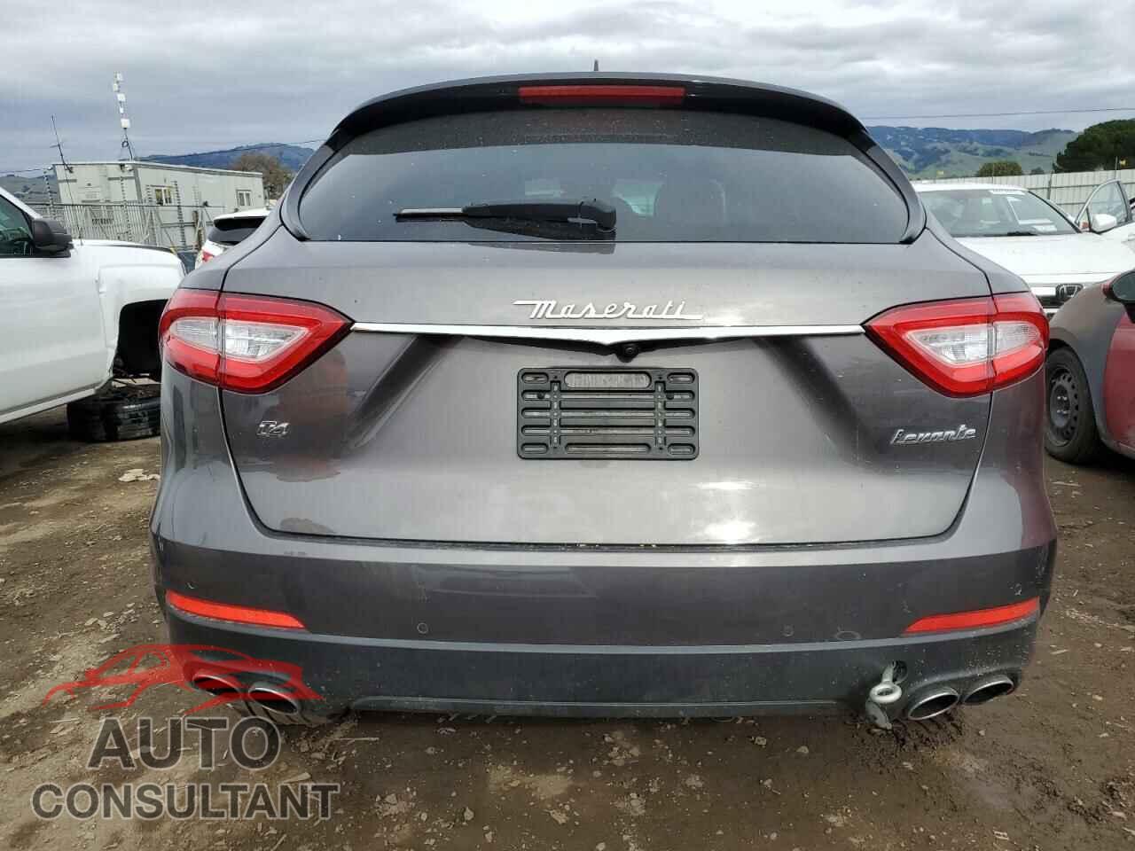 MASERATI ALL MODELS 2018 - ZN661XUA0JX296177