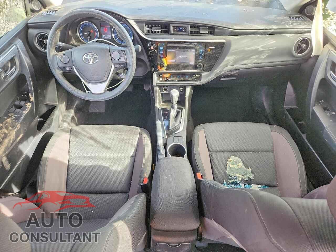 TOYOTA COROLLA 2017 - 5YFBURHE6HP701905