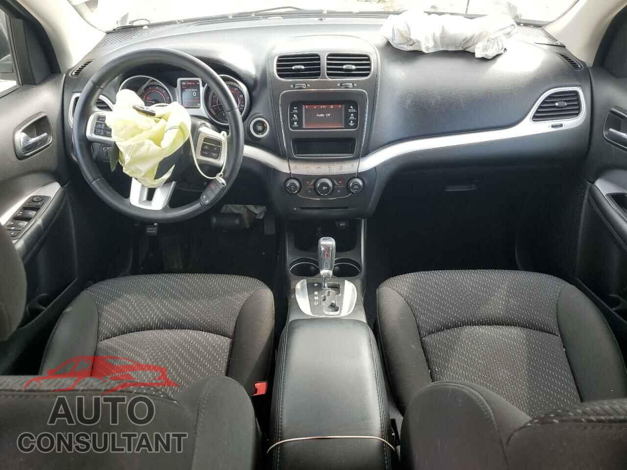 DODGE JOURNEY 2018 - 3C4PDCAB0JT386024