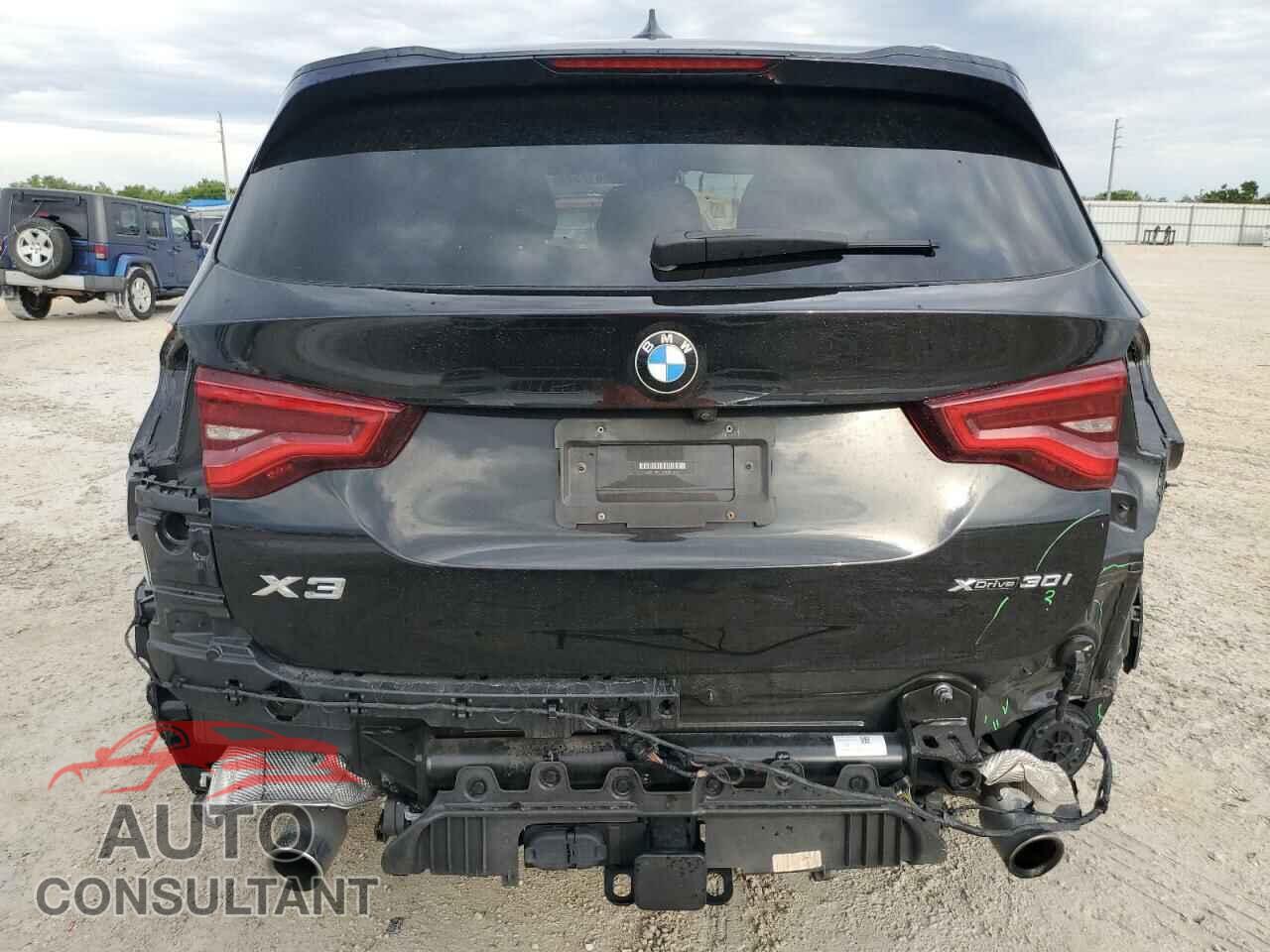 BMW X3 2018 - 5UXTR9C57JLD89543