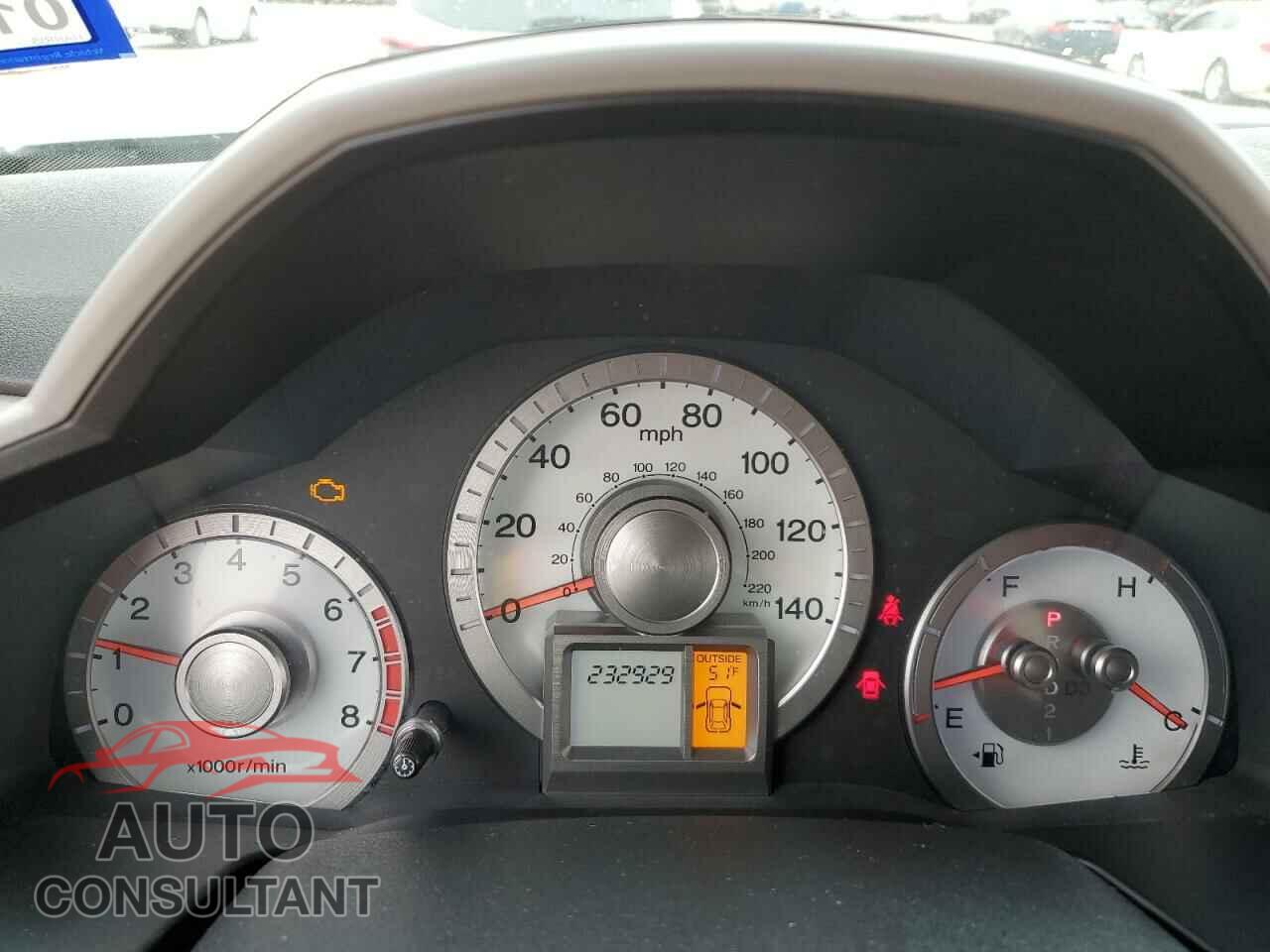 HONDA PILOT 2011 - 5FNYF3H44BB009220