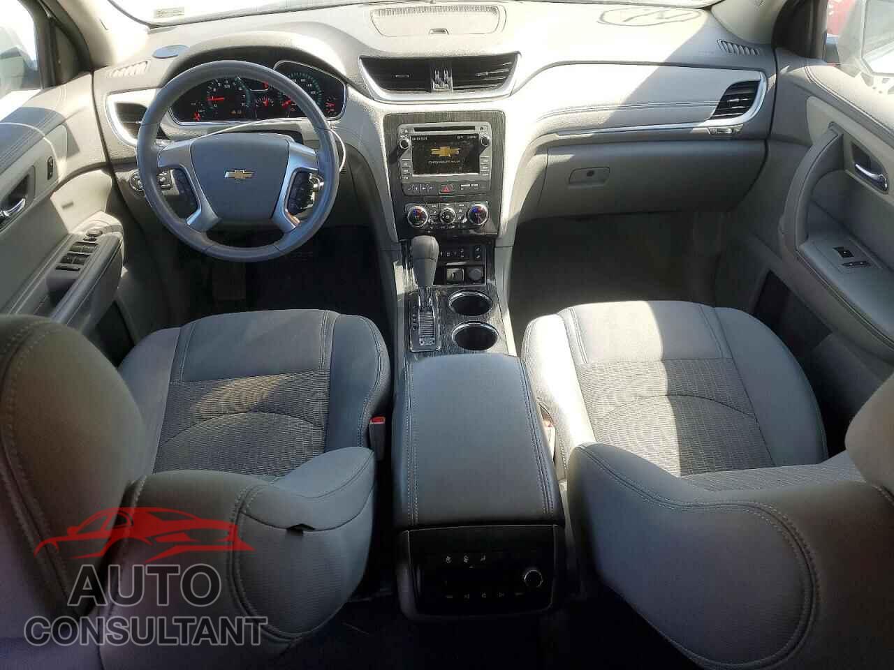 CHEVROLET TRAVERSE 2017 - 1GNKRHKDXHJ284957
