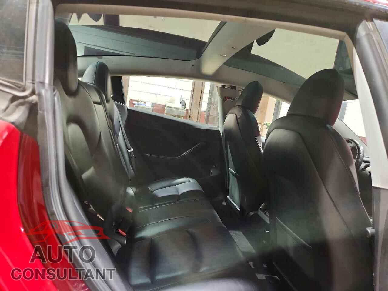 TESLA MODEL 3 2022 - 5YJ3E1EA5NF370360