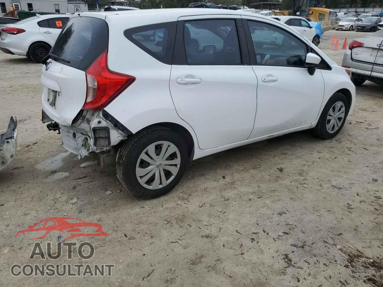 NISSAN VERSA 2018 - 3N1CE2CP9JL355159